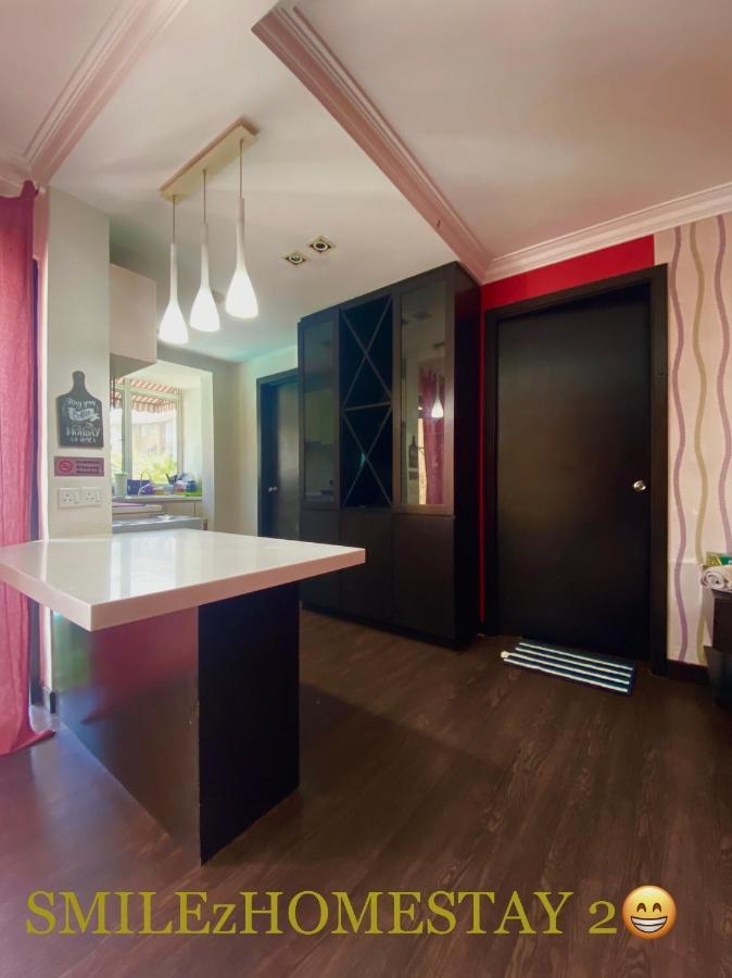 Smilez Homestay H102 & A306 At Pd Perdana Kondo Resort Петалинг Джая Екстериор снимка